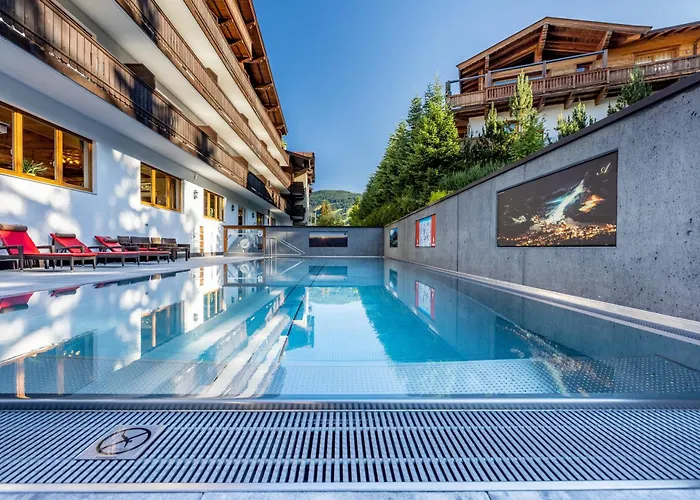 Otel Lifthotel Kirchberg in Tirol